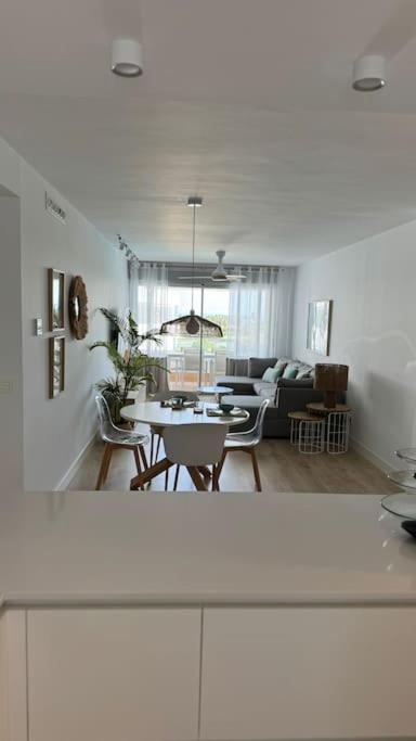 Apartamento Con Vistas Al Mar En Playa Granada موتريل المظهر الخارجي الصورة